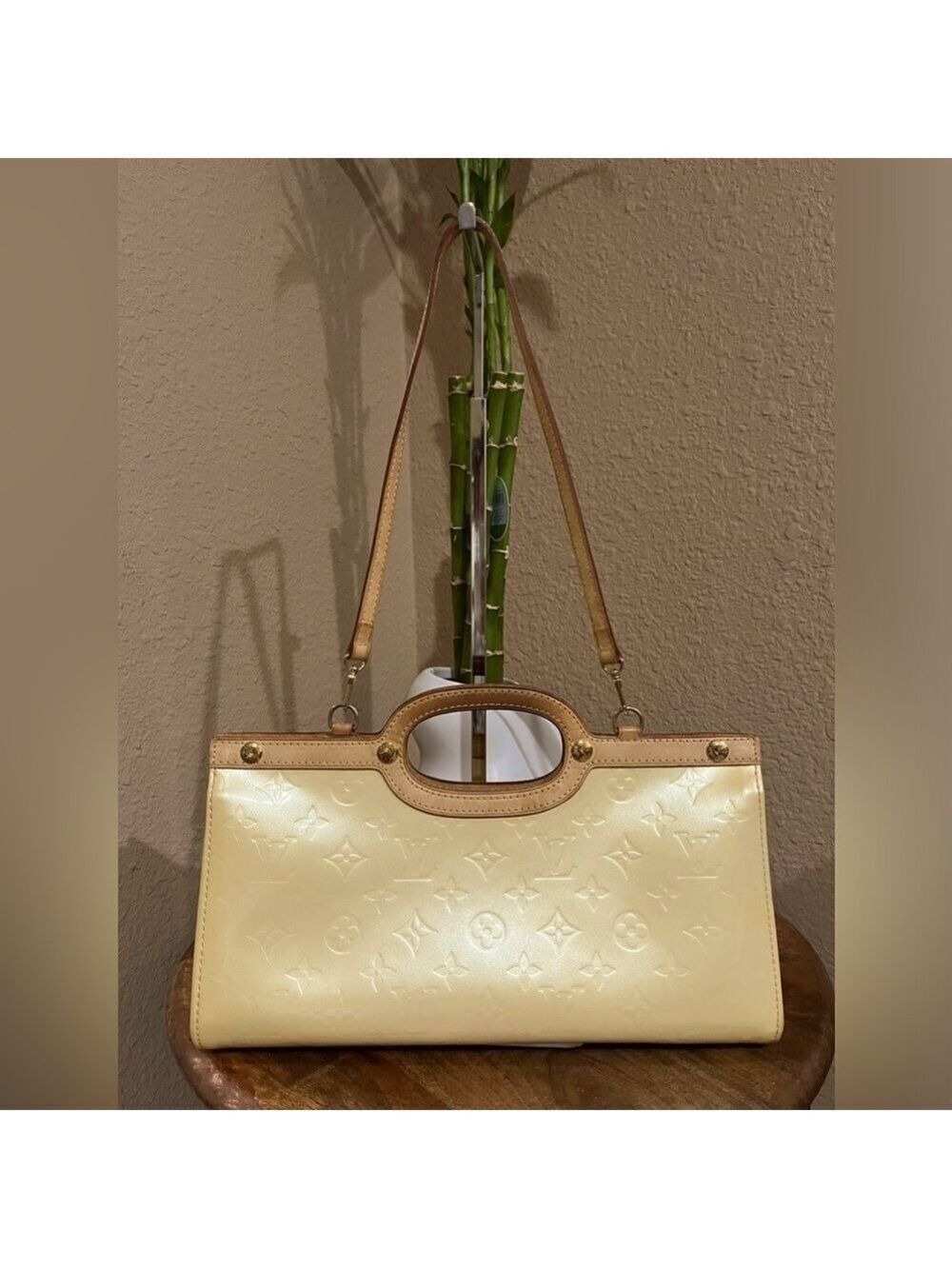 LOUIS VUITTON VERNIS ROXBURY DRIVE